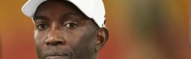 约克：谢什科还没展现他的实力，曼联队内能争取的机会很多