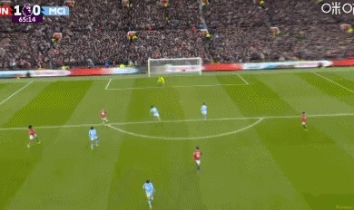 开云体育下载-亨利：B费完全是带着脑子踢球的球员，他的跑动太厉害了