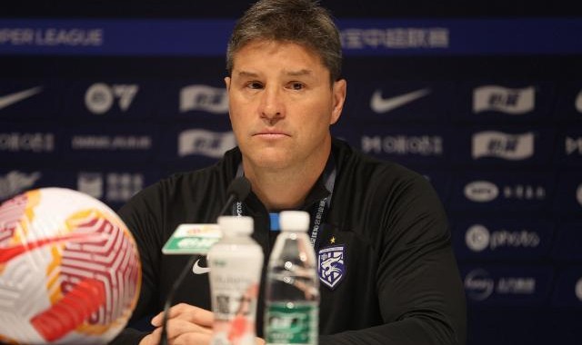 里卡多：在凤凰山拿1分非易事 任航限制费利佩发挥